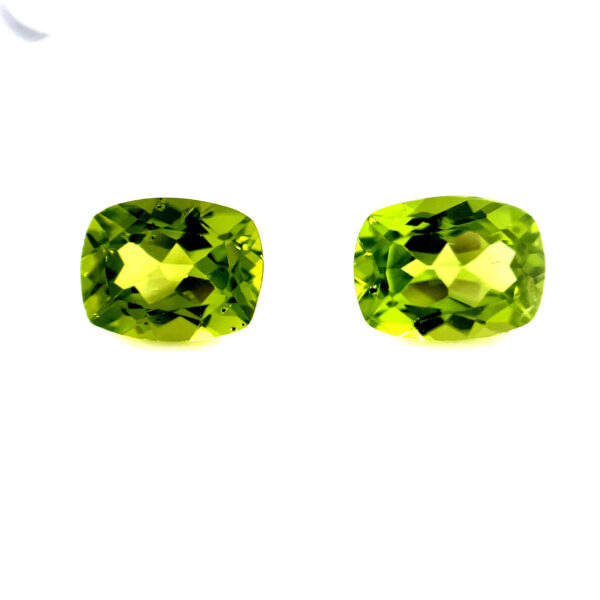 Olivíny pár 4,41ct